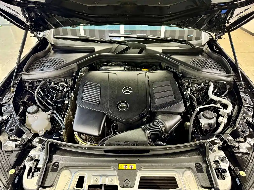 Mercedes-Benz Mercedes-Benz GLC 2024 GLC 300 L 4MATIC Dynamic 5-Seater 2024 - thumbnail 10