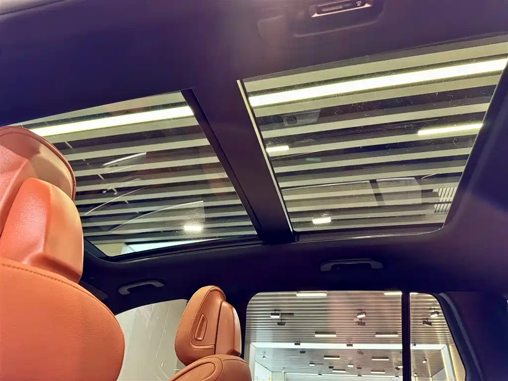 Mercedes-Benz Mercedes-Benz GLC 2024 GLC 300 L 4MATIC Dynamic 5-Seater 2024 - thumbnail 26