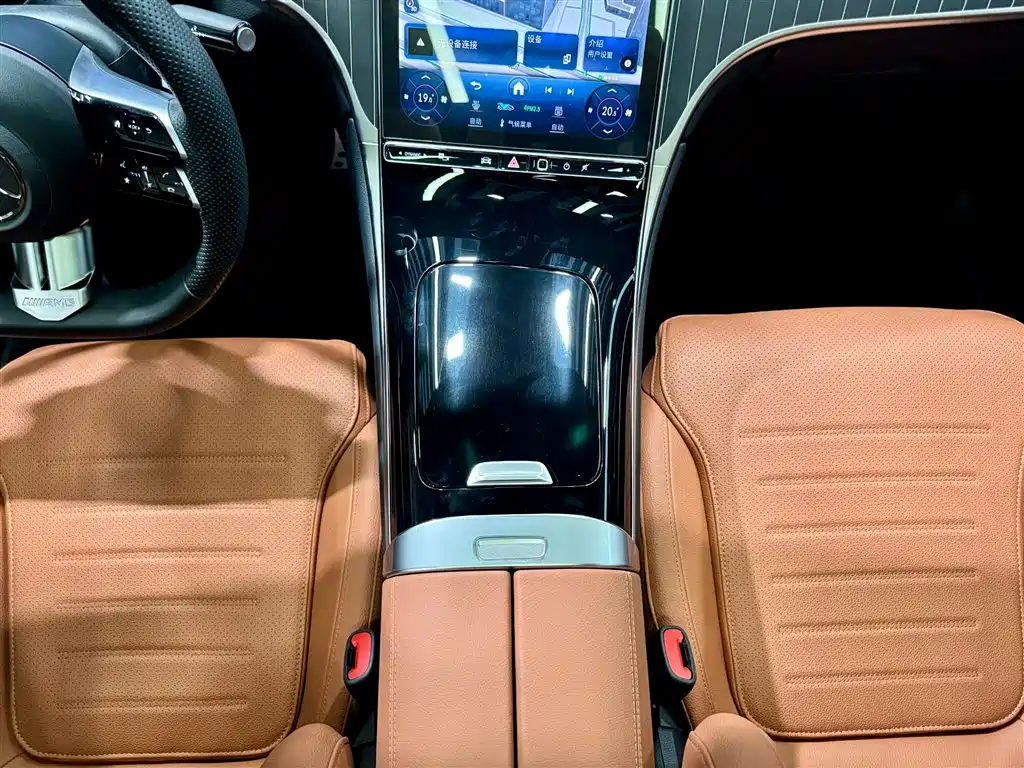 Mercedes-Benz Mercedes-Benz GLC 2024 GLC 300 L 4MATIC Dynamic 5-Seater 2024 - thumbnail 28