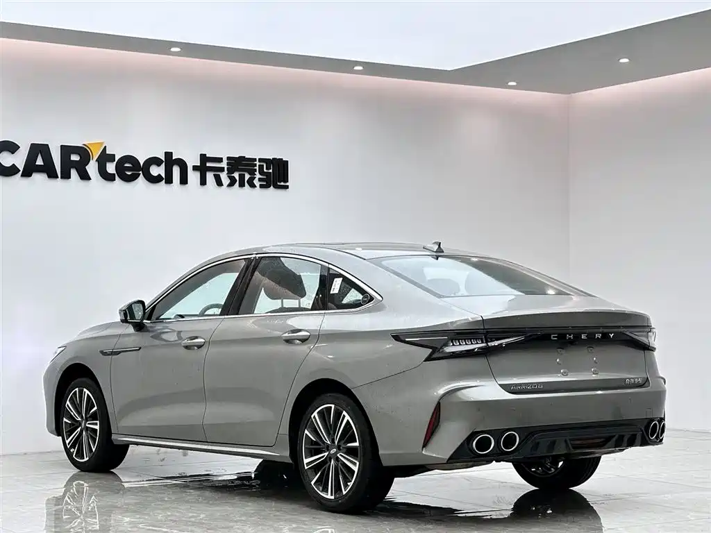 Chery Arrizo 8 2025 1.6T DCT Rui 2026 - thumbnail 6