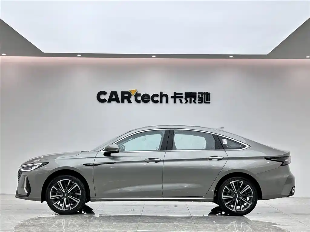 Chery Arrizo 8 2025 1.6T DCT Rui 2026 - thumbnail 7