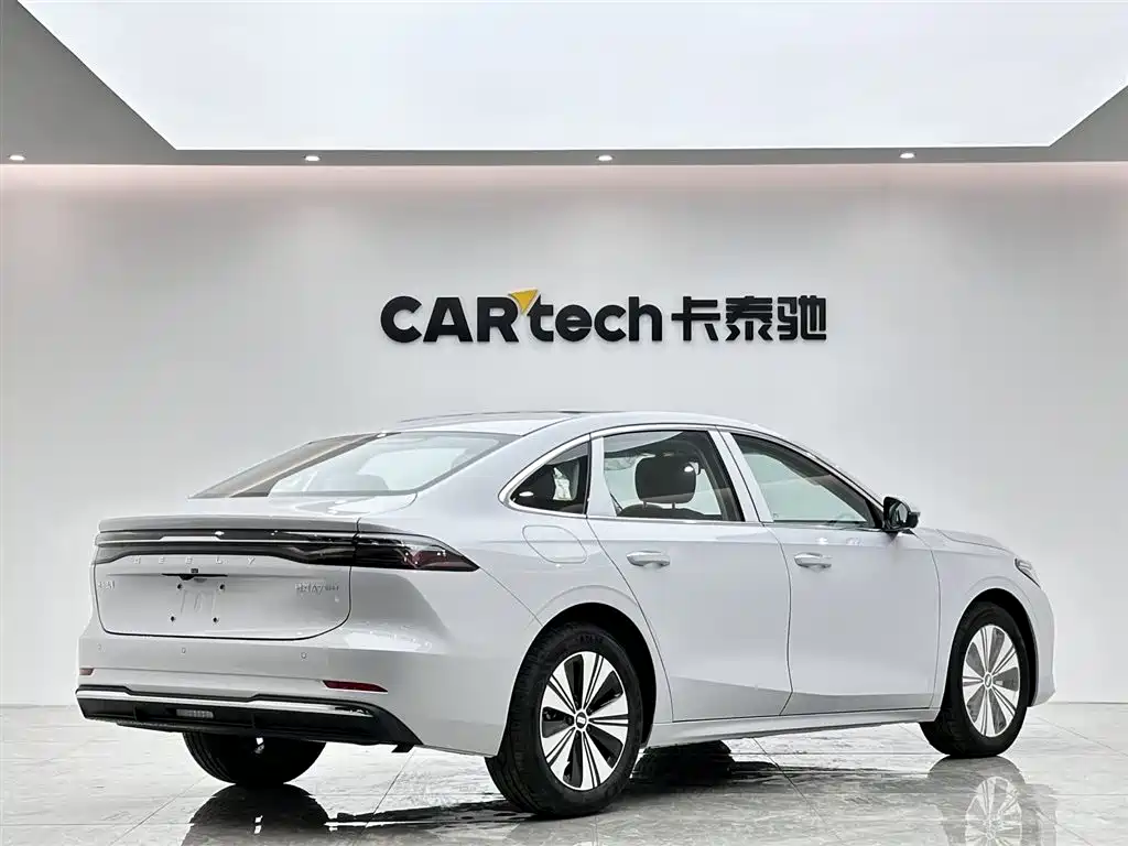 Geely Galaxy Geely Galaxy A7 EM 2025 EM-i 150km Explore+ Edition 2026 - thumbnail 3