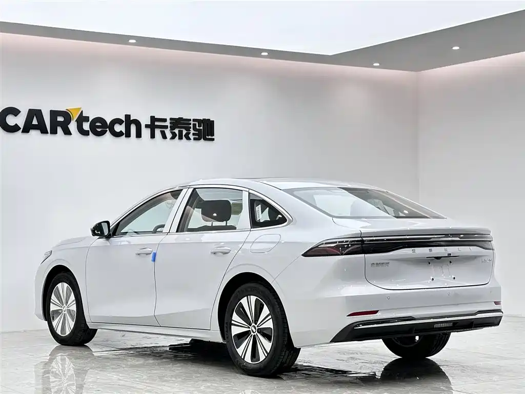 Geely Galaxy Geely Galaxy A7 EM 2025 EM-i 150km Explore+ Edition 2026 - thumbnail 5