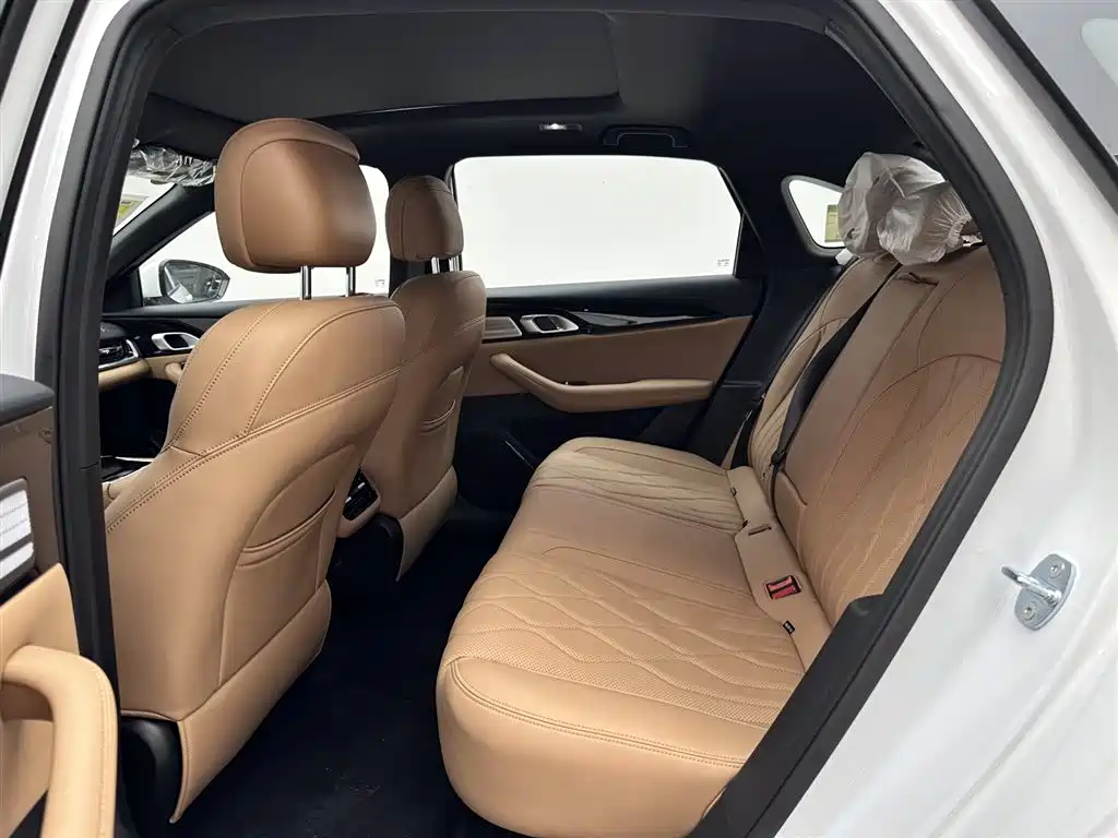 Geely Galaxy Geely Galaxy A7 EM 2025 EM-i 150km Explore+ Edition 2026 - thumbnail 13