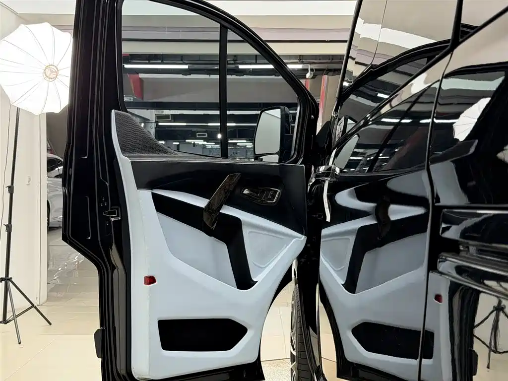 Watsonwell Wasonwell Ford Black Warrior 2023 2.0T Gasoline Standard Edition 2023 - thumbnail 27