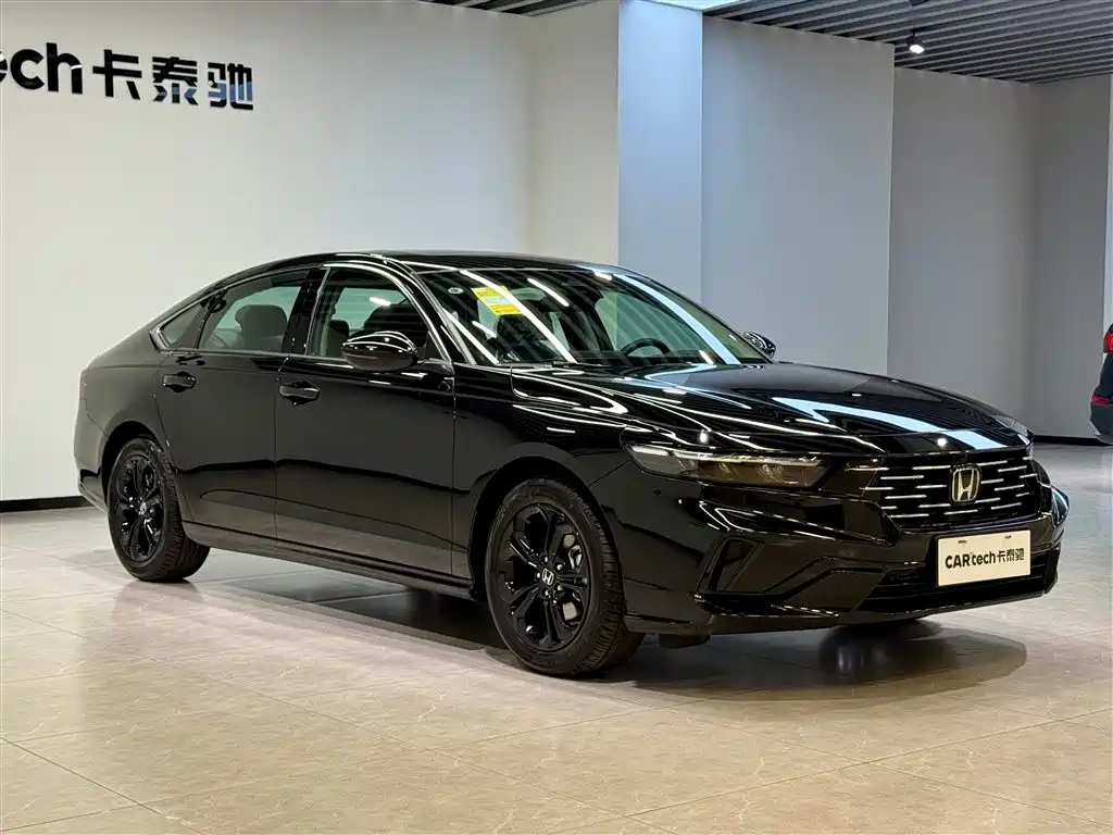 Honda Honda Accord 2025 Sport Series 260TURBO Luxury Edition 2026 - thumbnail 2