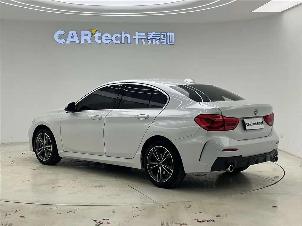 BMW BMW 1 Series 2023 120i M Sport 2023 - thumbnail 4