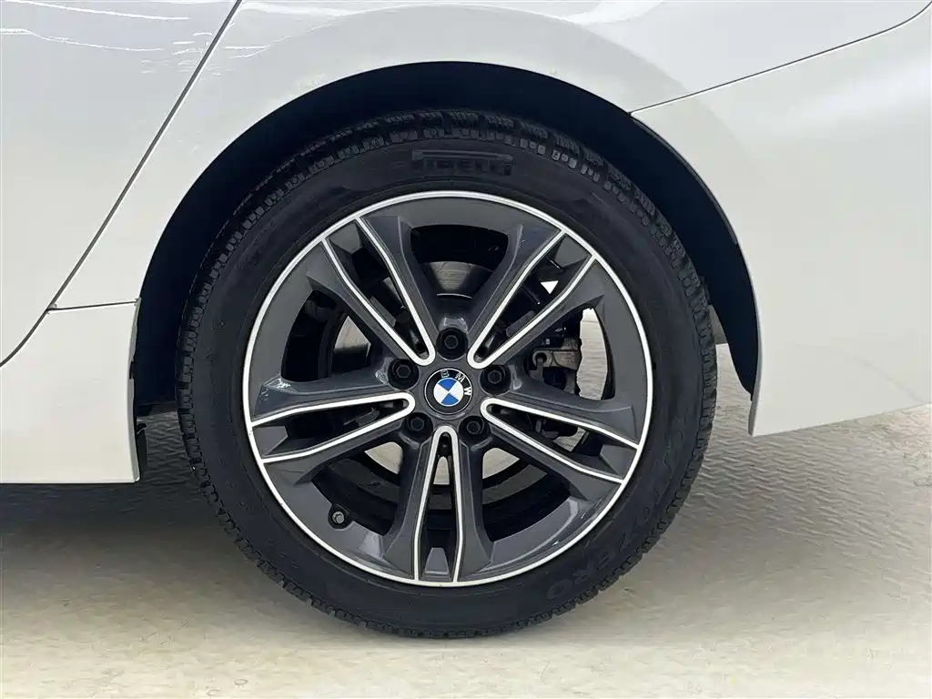 BMW BMW 1 Series 2023 120i M Sport 2023 - thumbnail 9