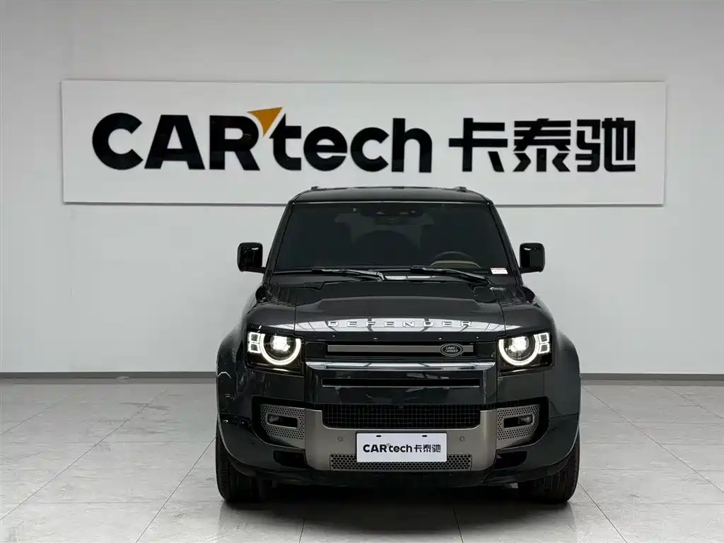 Land Rover Land Rover Defender 110 3.0T P400 X-Dynamic HSE 2024 - thumbnail 3