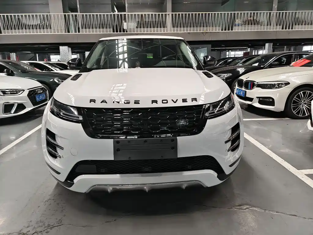 Land Rover Range Rover Evoque L SE 2024 2024 - thumbnail 2