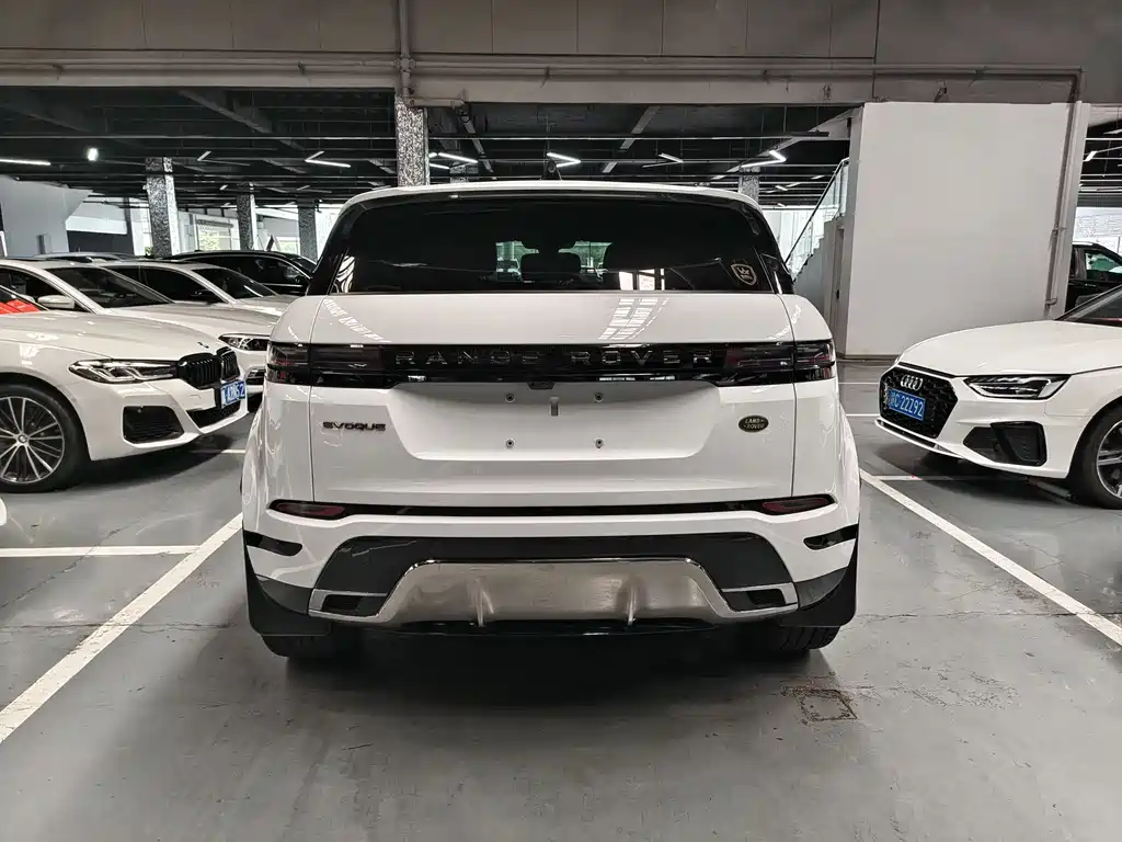 Land Rover Range Rover Evoque L SE 2024 2024 - thumbnail 15