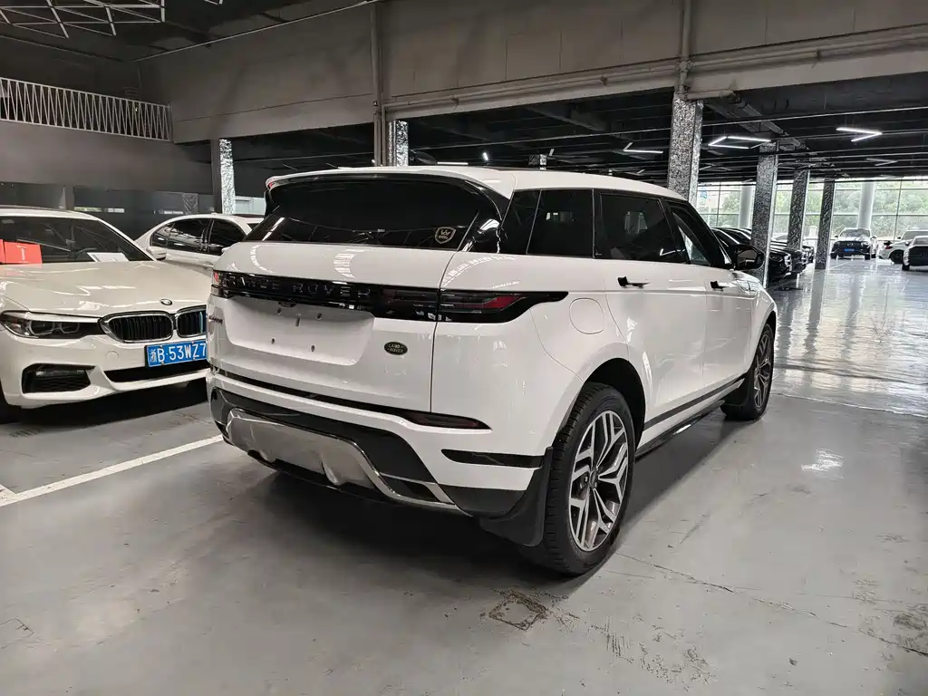 Land Rover Range Rover Evoque L SE 2024 2024 - thumbnail 16