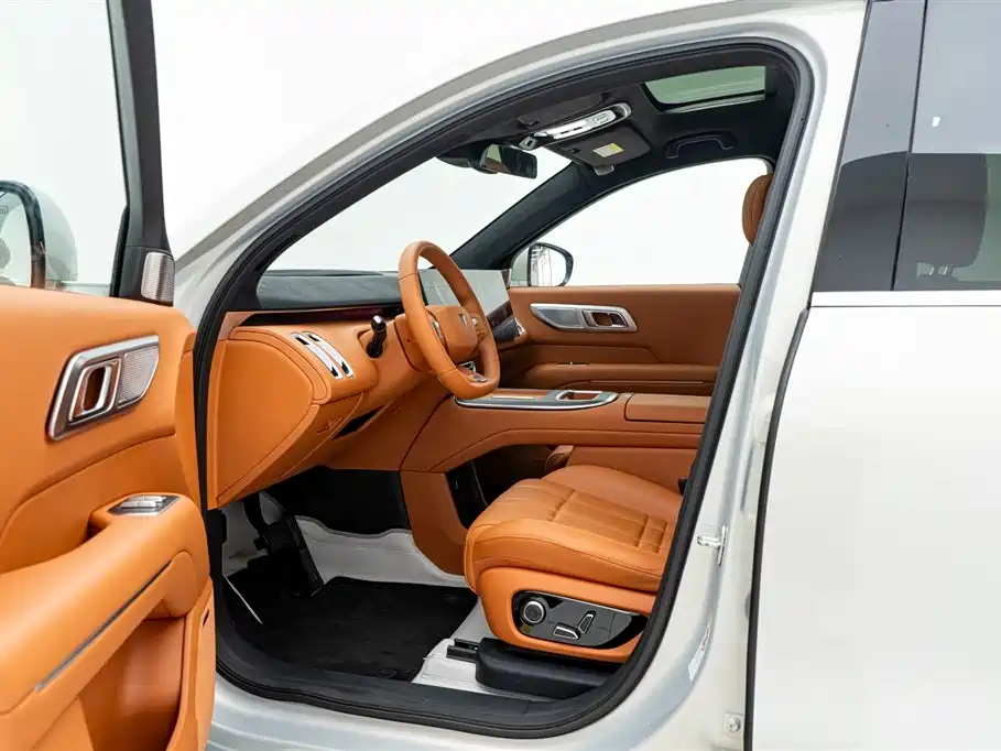 Deepal Deepal S09 2025 AWD Ultra+ High-End Edition 2025 - thumbnail 17