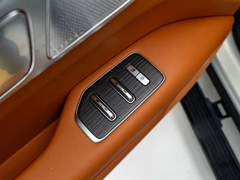 Deepal Deepal S09 2025 AWD Ultra+ High-End Edition 2025 - thumbnail 26
