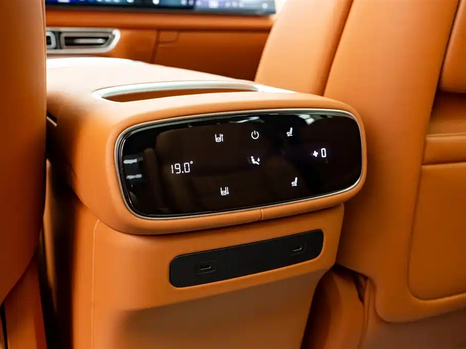 Deepal Deepal S09 2025 AWD Ultra+ High-End Edition 2025 - thumbnail 27