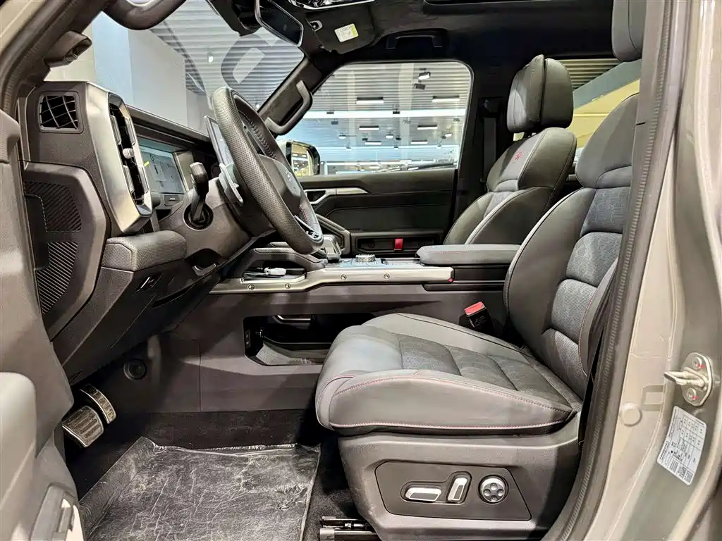 Jetour Jetour Traveller 2023 2.0T AWD Cross PRO+ 2024 - thumbnail 16
