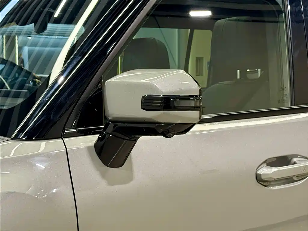 Jetour Jetour Traveller 2023 2.0T AWD Cross PRO+ 2024 - thumbnail 24