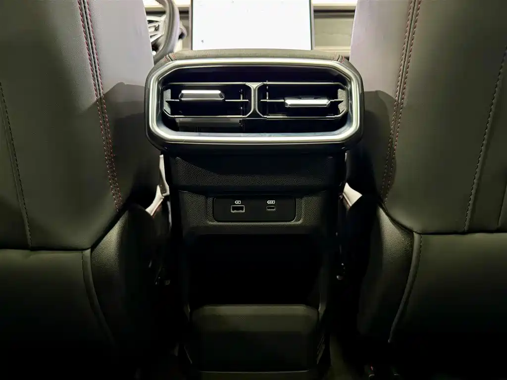 Jetour Jetour Traveller 2023 2.0T AWD Cross PRO+ 2024 - thumbnail 28