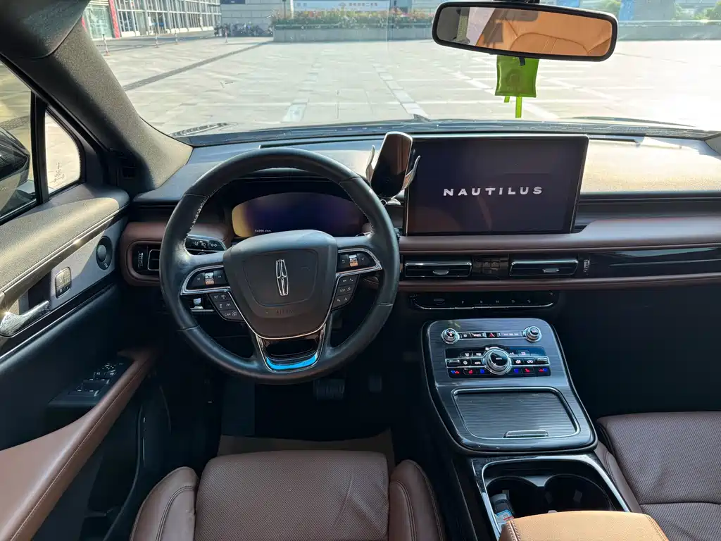 Lincoln Lincoln Nautilus 2021 2.7T AWD 2022 - thumbnail 15