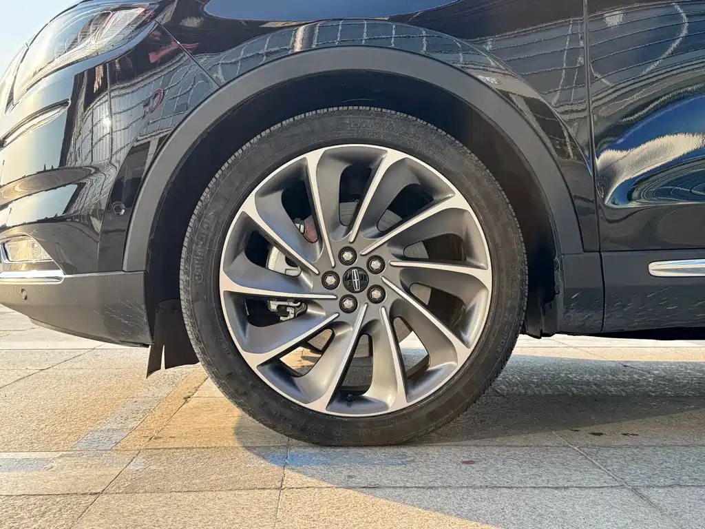 Lincoln Lincoln Nautilus 2021 2.7T AWD 2022 - thumbnail 23
