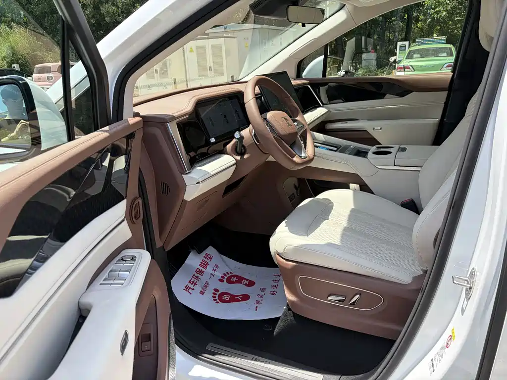 BYD Xia 2025 DM-i 1.5T 100km Leading Edition 2025 - thumbnail 8