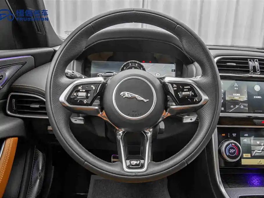 Jaguar Jaguar XEL 2.0T 250PS R-DYNAMIC 90th Anniversary Edition 2025 - thumbnail 17