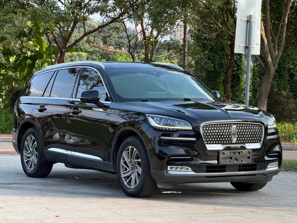 Lincoln Lincoln Aviator 2021 3.0T V6 AWD Prestige Edition 2021 - thumbnail 3