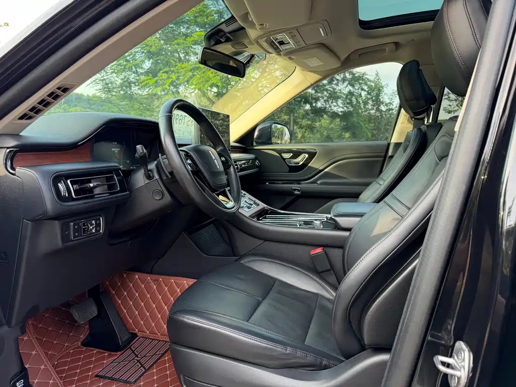 Lincoln Lincoln Aviator 2021 3.0T V6 AWD Prestige Edition 2021 - thumbnail 4