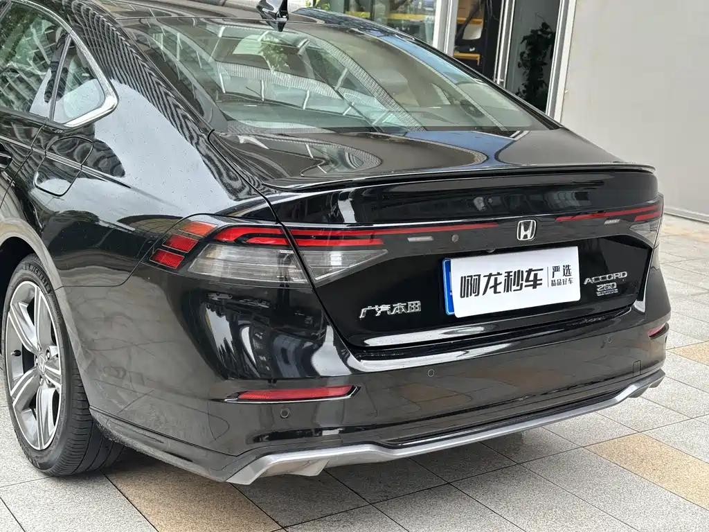 Honda Accord 260TURBO 2025 - thumbnail 16