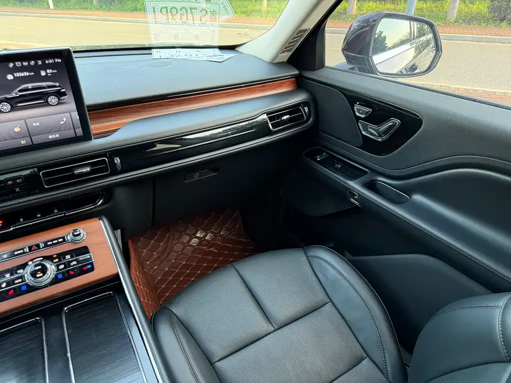 Lincoln Lincoln Aviator 2021 3.0T V6 AWD Prestige Edition 2021 - thumbnail 14