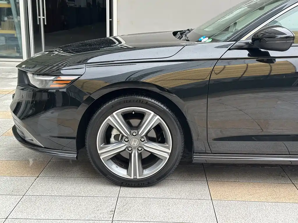 Honda Accord 260TURBO 2025 - thumbnail 19