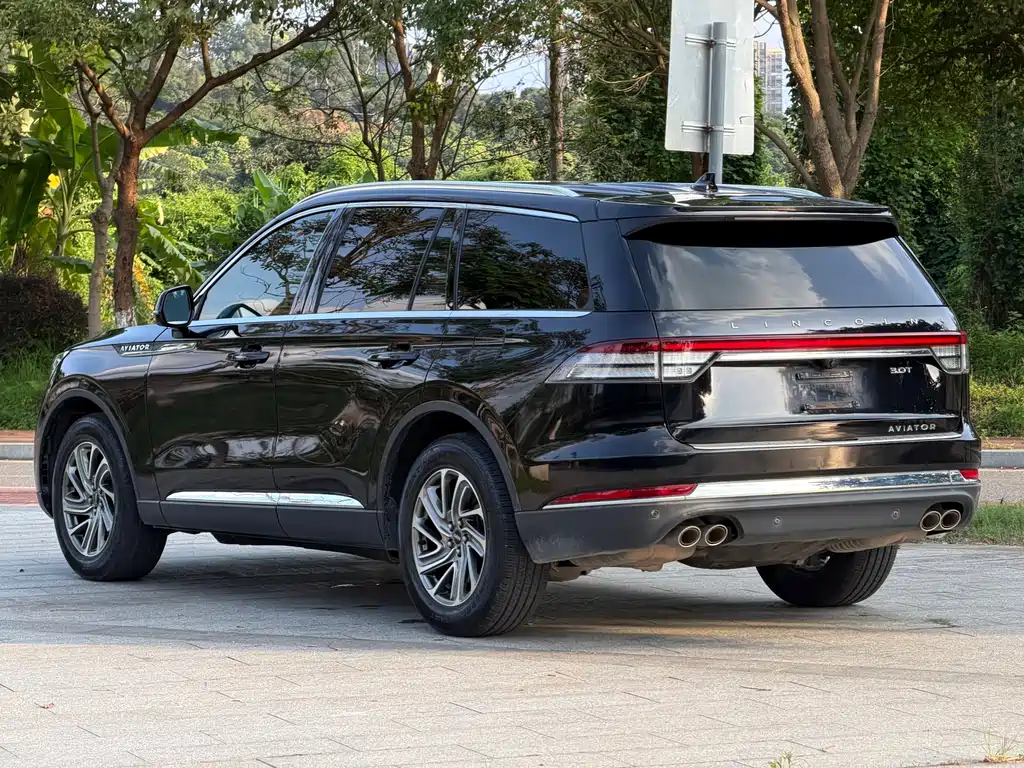 Lincoln Lincoln Aviator 2021 3.0T V6 AWD Prestige Edition 2021 - thumbnail 19