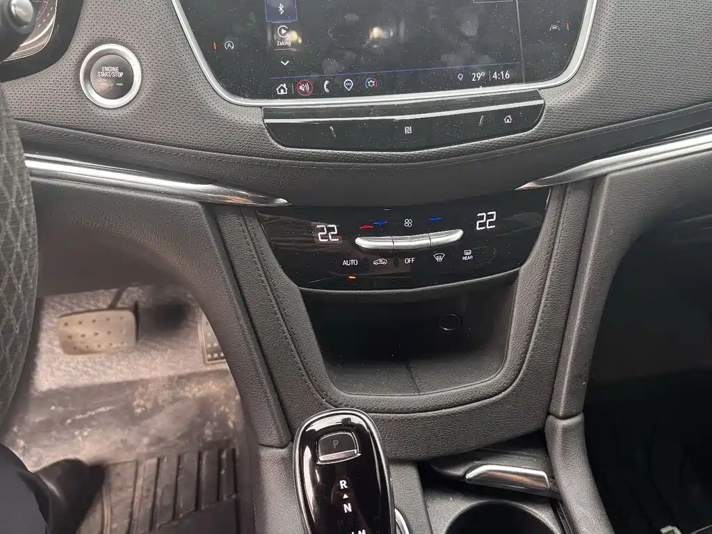 Cadillac Cadillac XT6 28T 2021 - thumbnail 6
