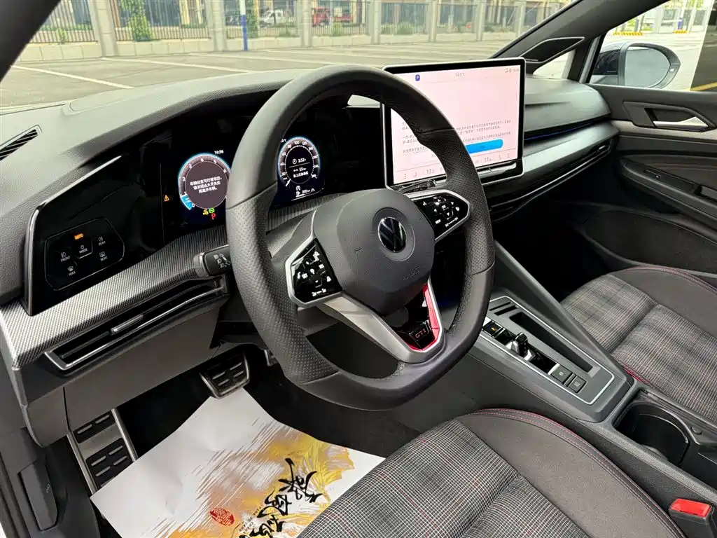 Volkswagen Golf GTI 2025 380TSI DSG GTI 2025 - thumbnail 13
