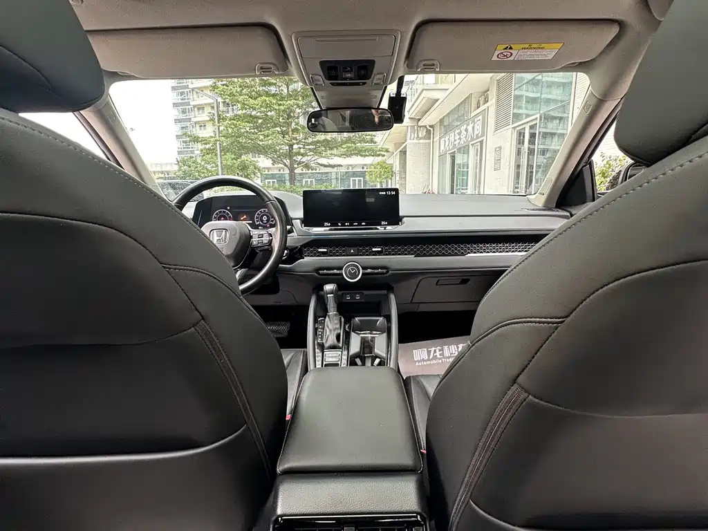 Honda Accord 260TURBO 2025 - thumbnail 26