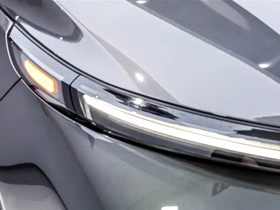 Li Auto Li Auto L8 2025 Max Smart Refresh Edition 2025 - thumbnail 7