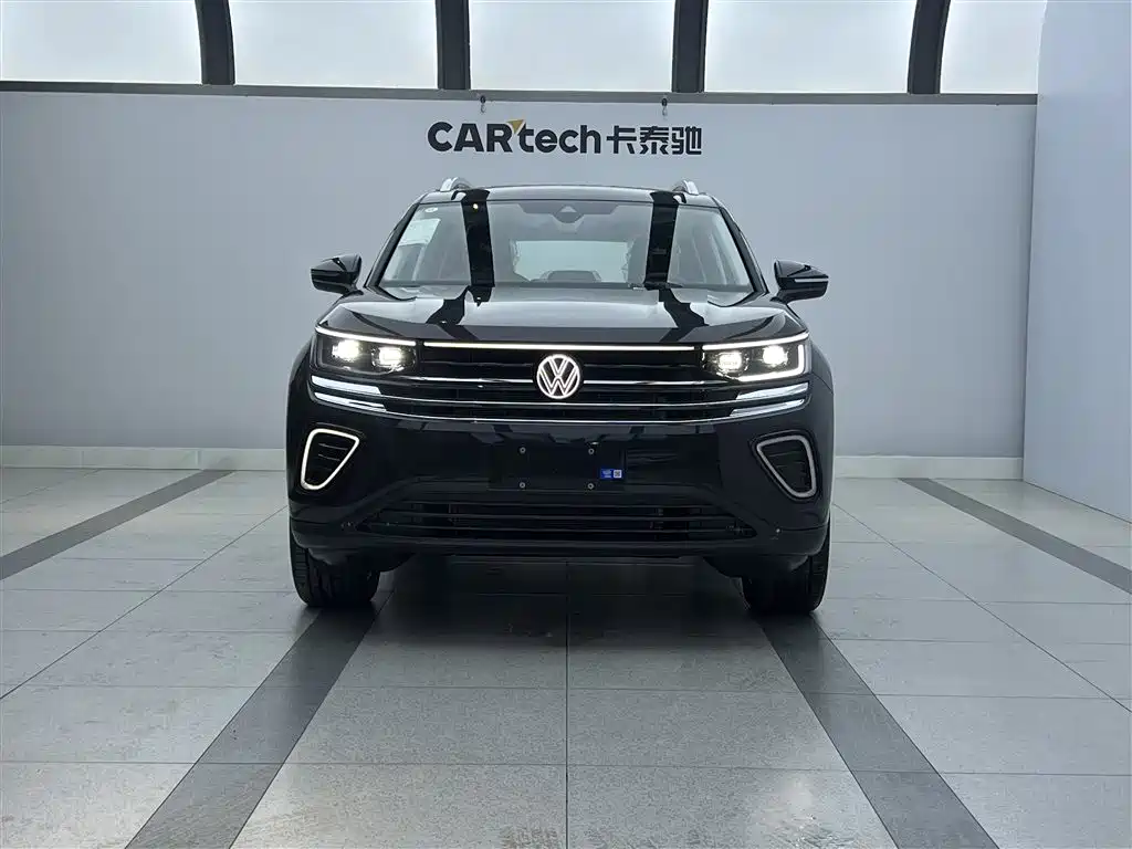 Volkswagen Tavendor 2025 330TSI Luxury Touring Edition 2026 - thumbnail 2