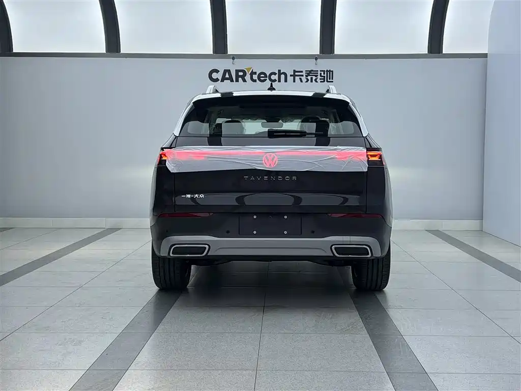 Volkswagen Tavendor 2025 330TSI Luxury Touring Edition 2026 - thumbnail 3