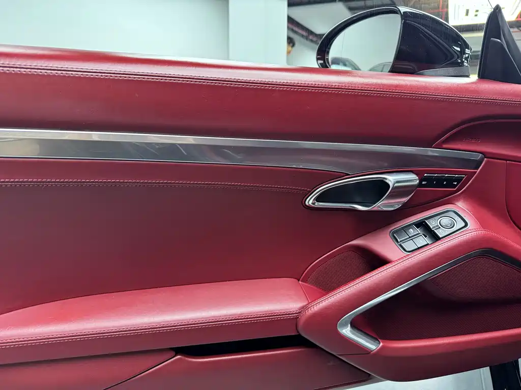 Porsche Porsche 718 Boxster 2018 - thumbnail 4