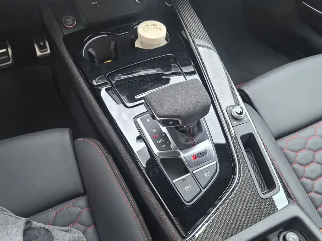 Audi RS 5 2025 - thumbnail 10