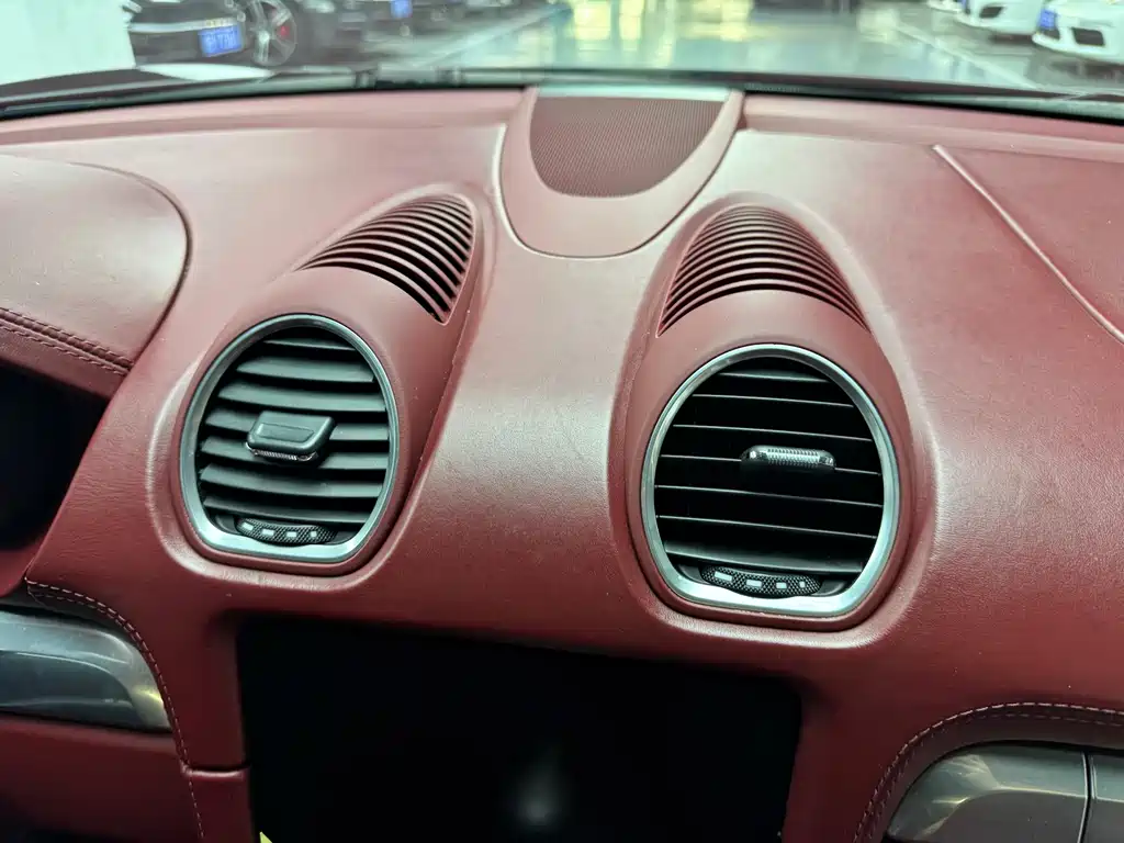 Porsche Porsche 718 Boxster 2018 - thumbnail 14