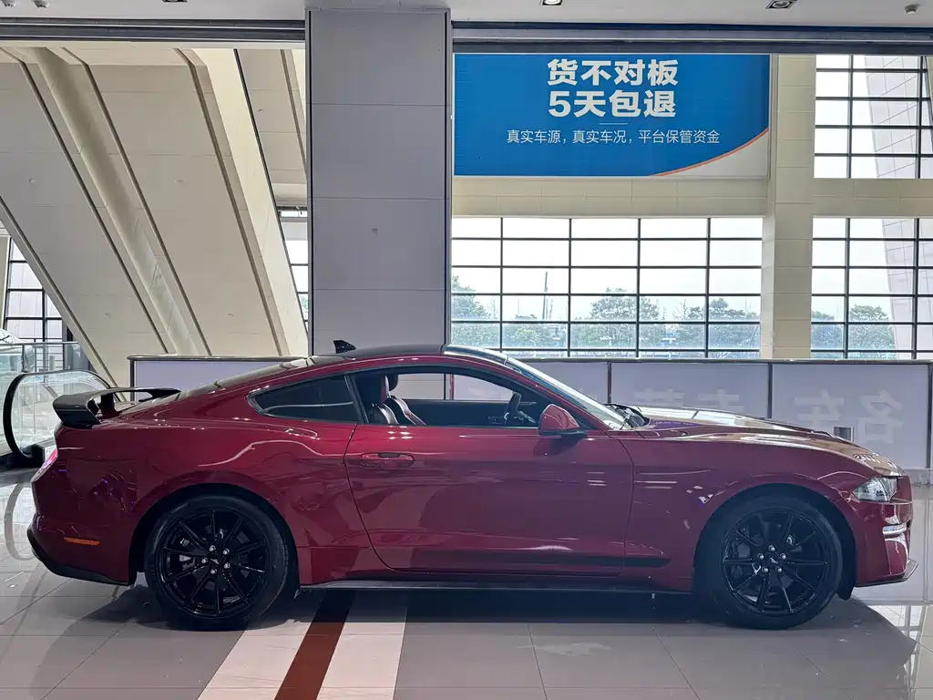 Ford Mustang 2.3T EcoBoost Black Obsidian Special Edition 2023 - thumbnail 14