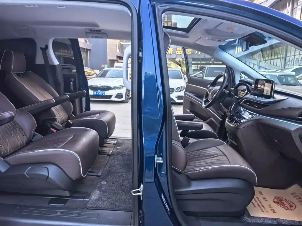 Buick Buick GL8 2023 Land Business Class 652T Luxury 2022 - thumbnail 6