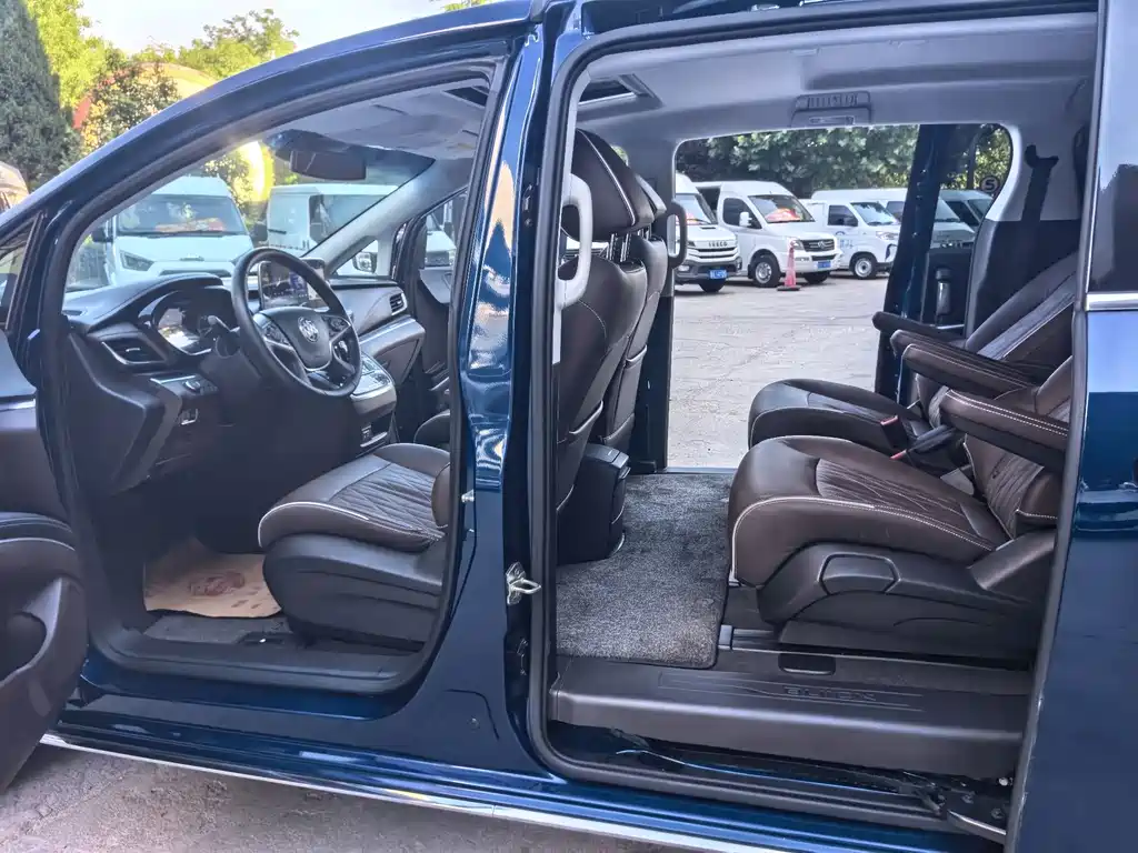 Buick Buick GL8 2023 Land Business Class 652T Luxury 2022 - thumbnail 7