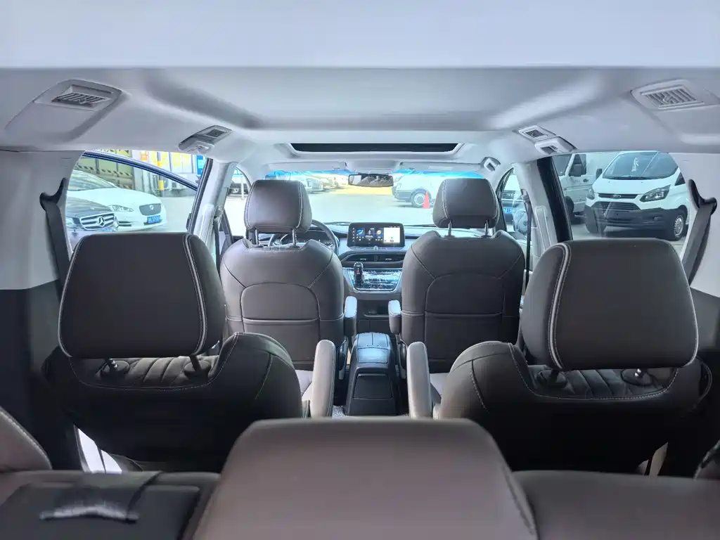 Buick Buick GL8 2023 Land Business Class 652T Luxury 2022 - thumbnail 9
