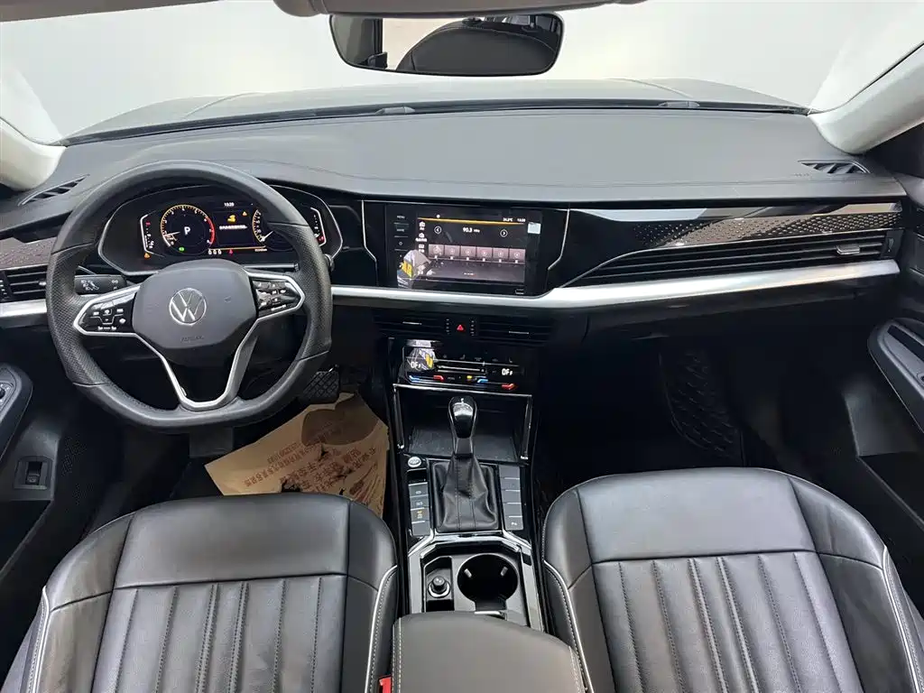 Volkswagen Volkswagen Passat 2023 330TSI Starlight Elite Edition 2023 - thumbnail 10
