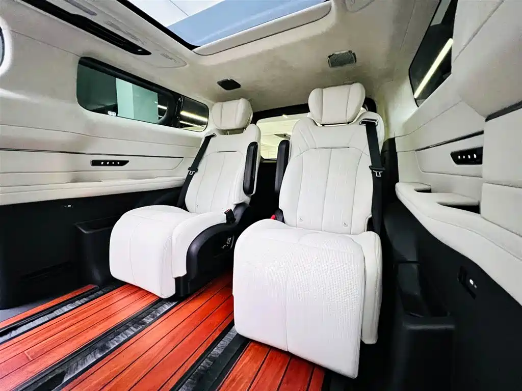 Geely Galaxy LEVC L380 2025 805km Collector's Edition AWD 2025 - thumbnail 20