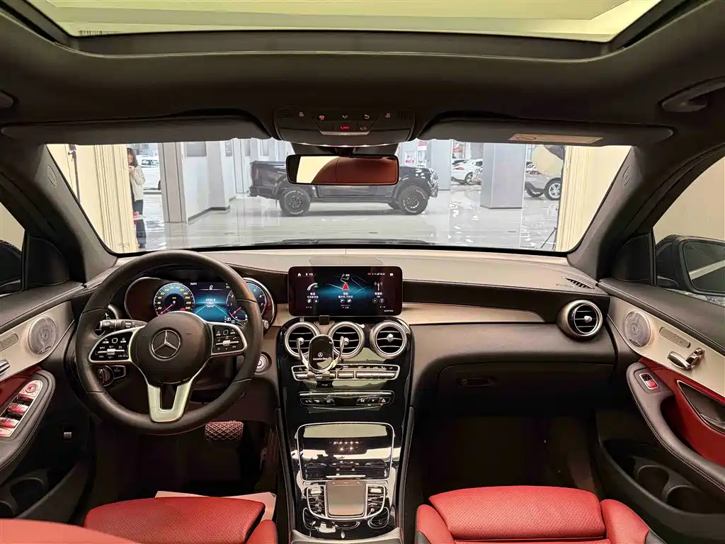 Mercedes-Benz Mercedes-Benz GLC 2020 Facelift GLC 300 L 4MATIC Dynamic 2020 - thumbnail 6