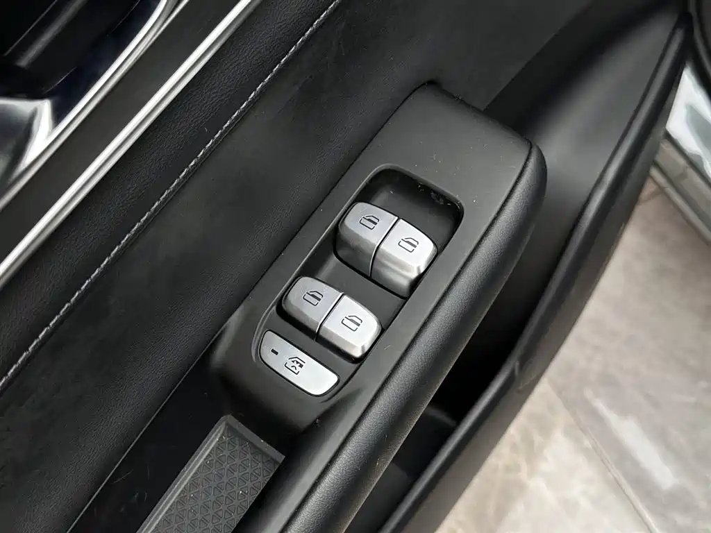 Chery Tiggo 8 PLUS 2025 290TGDI DCT Chengfeng Edition 2026 - thumbnail 10