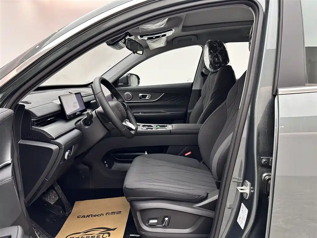 Chery Tiggo 8 PLUS 2025 290TGDI DCT Chengfeng Edition 2026 - thumbnail 11